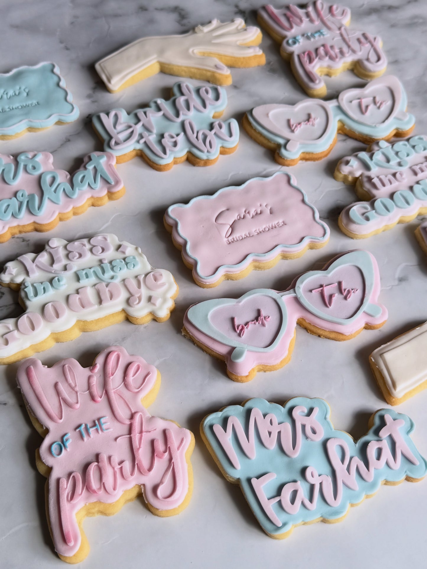 Luxe Set of Bridal Shower Cookies