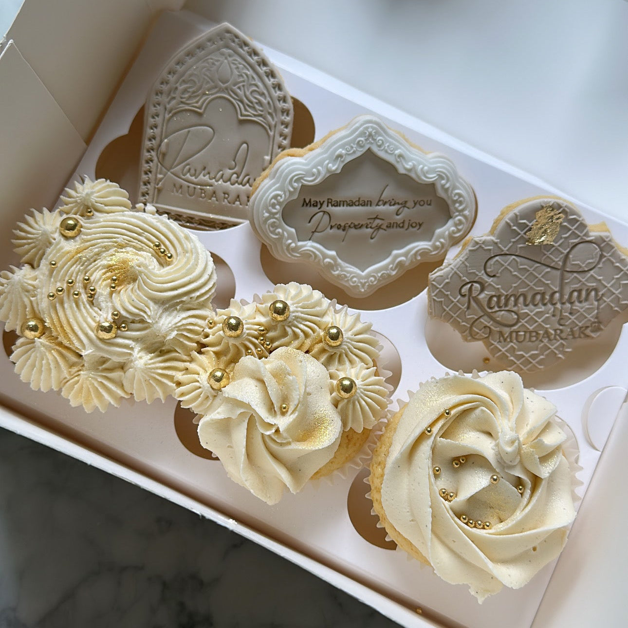 Ramadan/Eid Vanilla Cupcakes